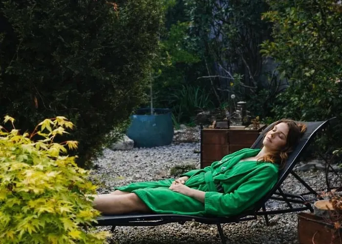 Au2 - Au2 Bed & Breakfast 5*